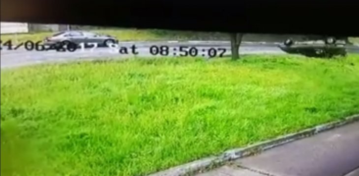 кадр з відео з камер спостереження