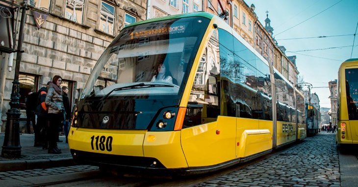 Перший в Україні мобільний проїзний з'явився у Львові
