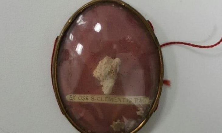 У Лондоні на смітнику знайшли мощі Папи Римського, вбитого 2 тисячі років тому у Криму