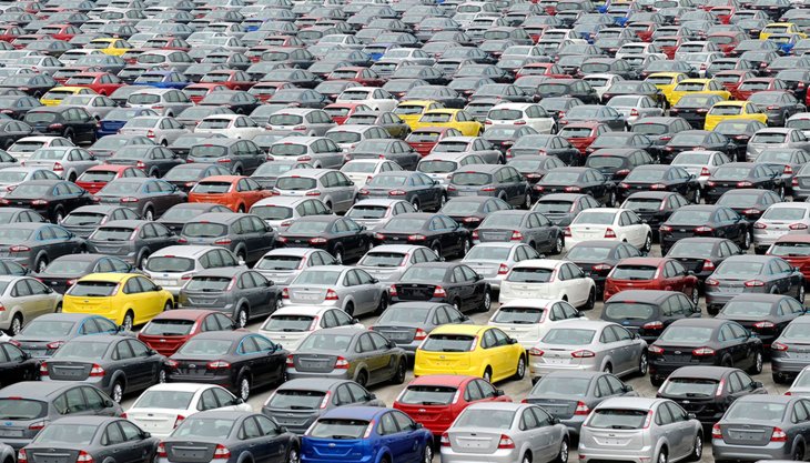 Нові правила ввезення автомобілів з-за кордону набули чинності