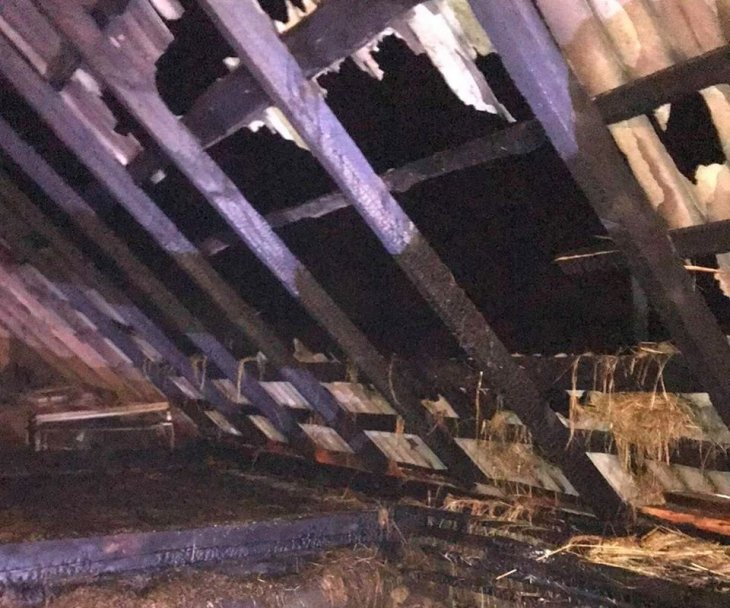На Сокальщині внаслідок пожежі вигорів дах