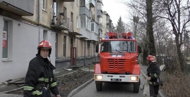 У Львові через пральну машину ледь не згоріла квартира (ВІДЕО)