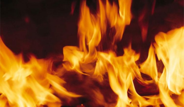 Вогнеборці ліквідували пожежу в дерев’яній господарській будівлі на Турківщині