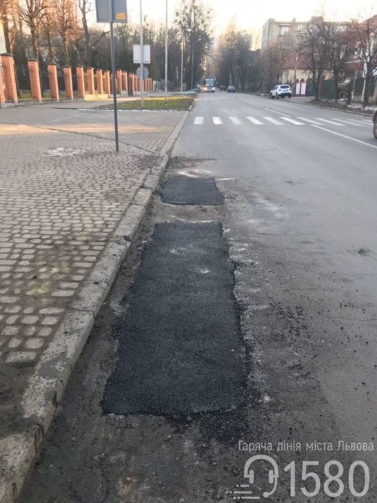 Уночі ремонтуватимуть бруковане покриття в центрі Львова