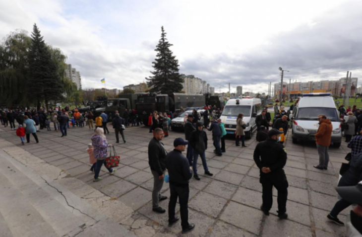 На Сихові відкрили виставку військової техніки (ФОТО)