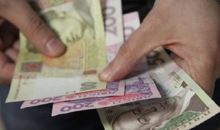 В Україні від 1 грудня зростуть пенсії та допомоги: хто і скільки зможе отримати