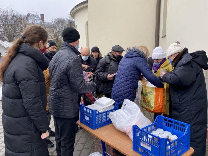 У Львові відбувся Різдвяний обід для потребуючих